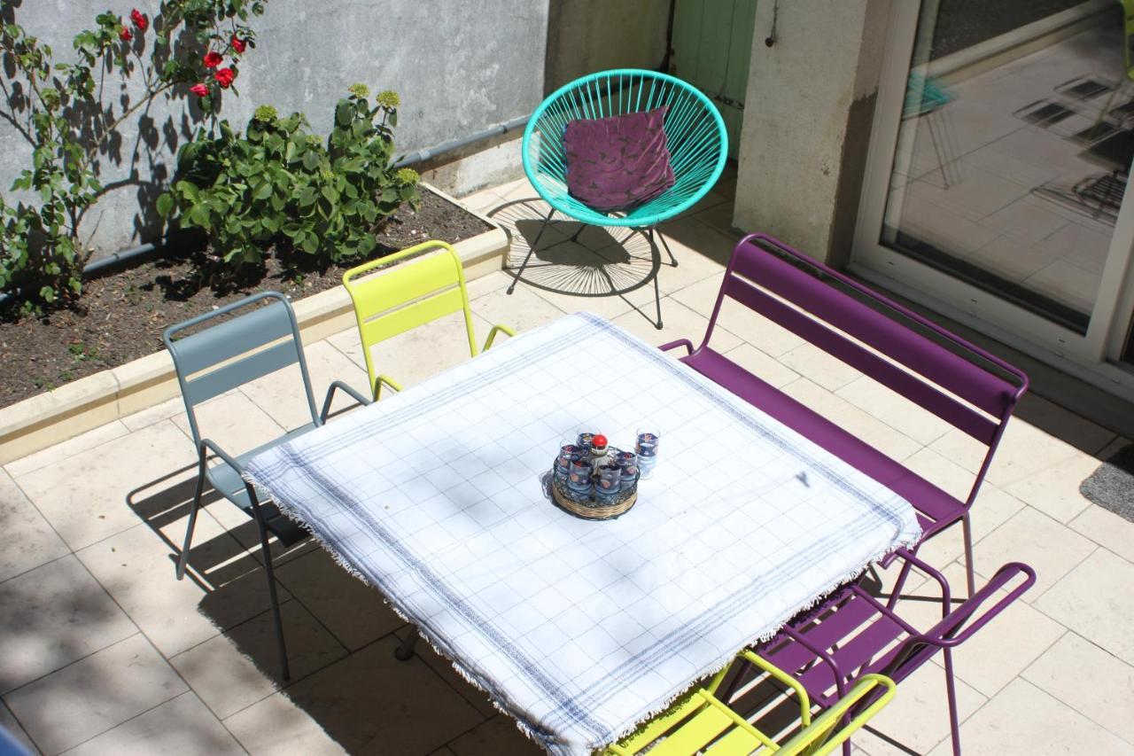 Maison Du Port, à 100 M De La Jusqu'à 9 Personnes *