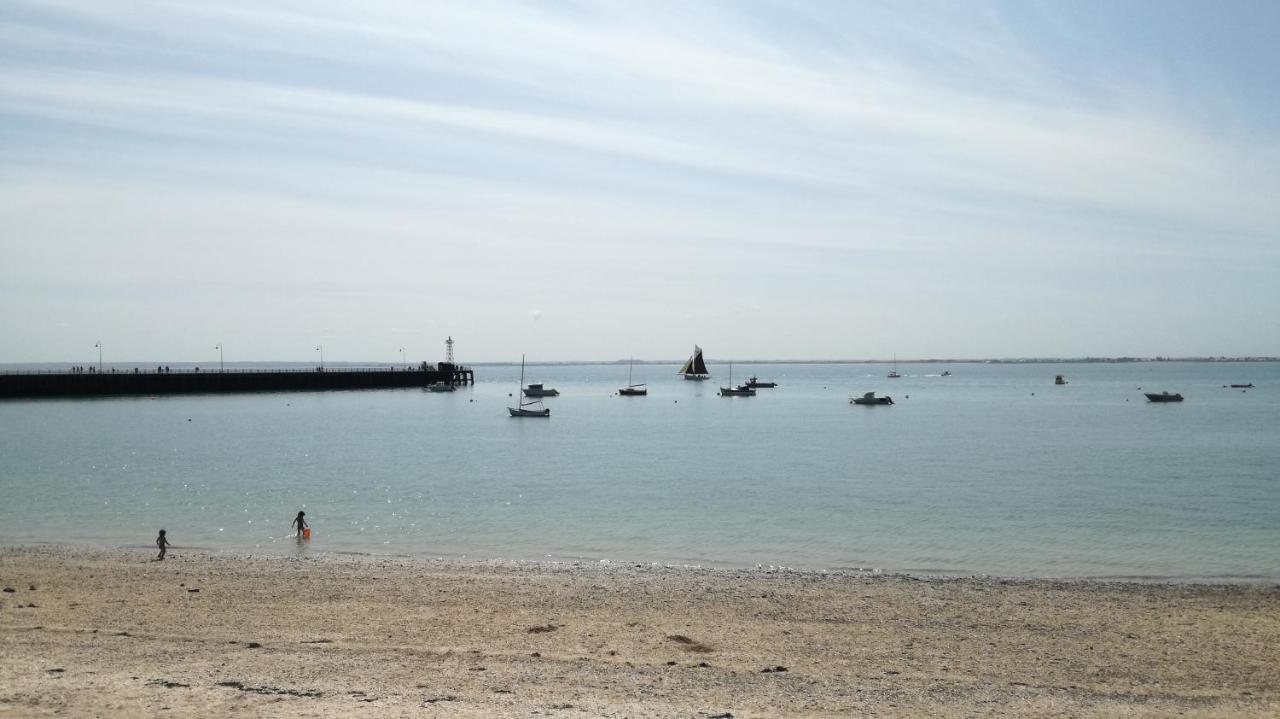 Maison Du Port, A 100 M De La Jusqu'a 9 Personnes * Cancale